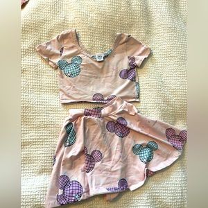 Wild Rich Kids Girls 9/10